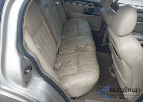 2003 Lincoln Town Car Executive из США, поврежденный, VIN 1LNHM81W43Y700694